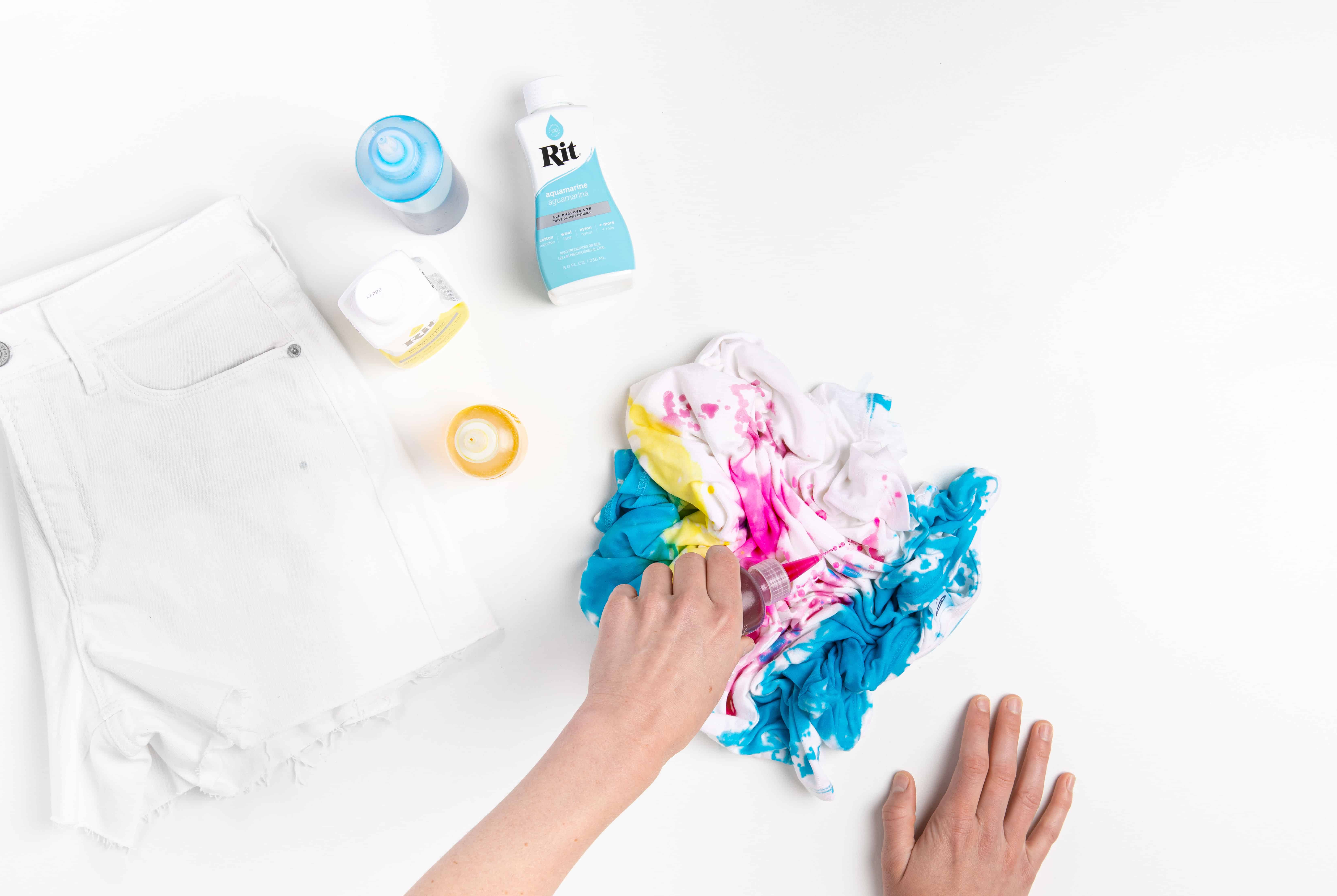Tie dyeing on sale with rit dye