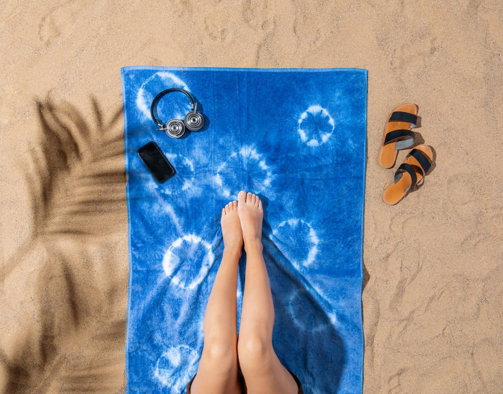 Shibori Dyed Beach Towel – Rit Dye