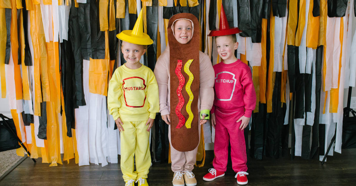 Hot Dog, Ketchup + Mustard Halloween Costumes Rit Dye