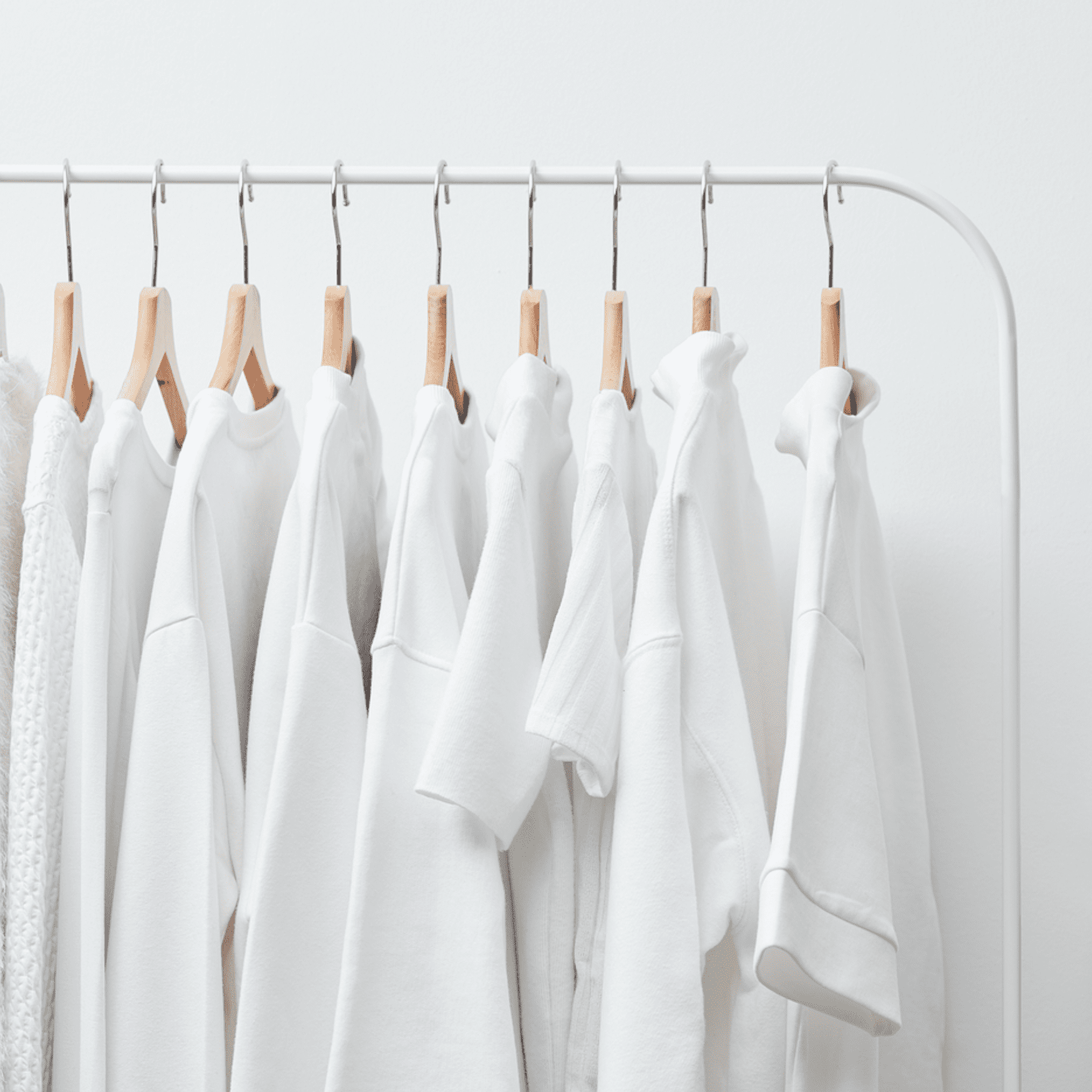 How to Wash White Clothes (Step-by-step) 